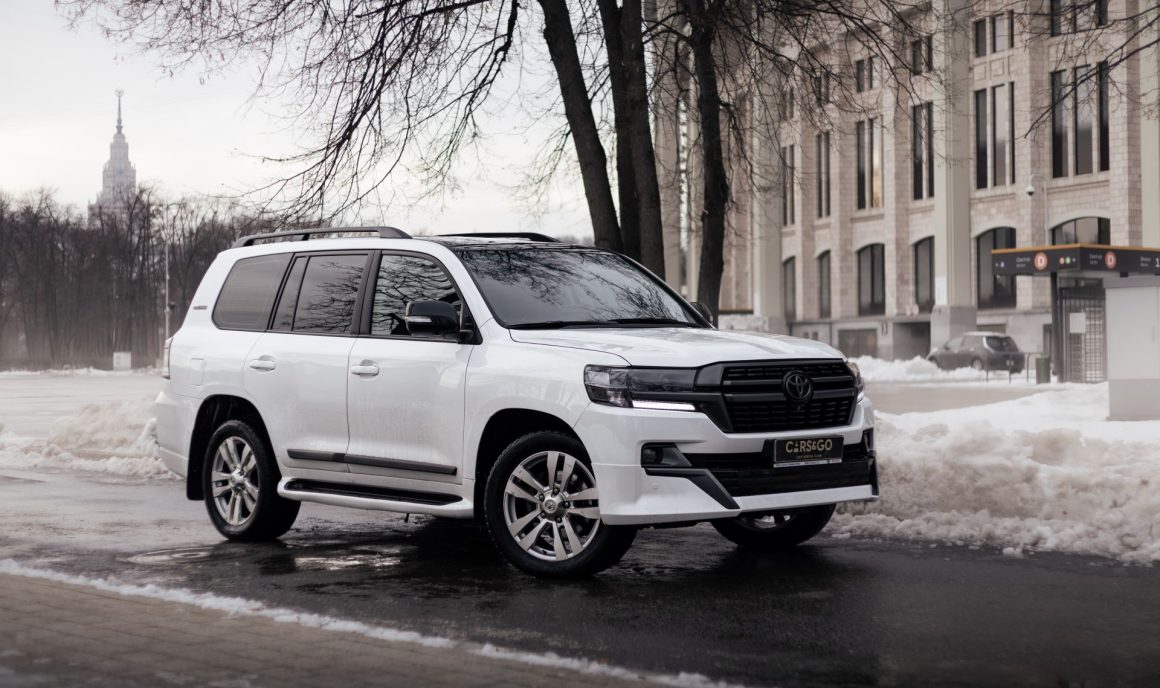 Toyota Land Cruiser 200