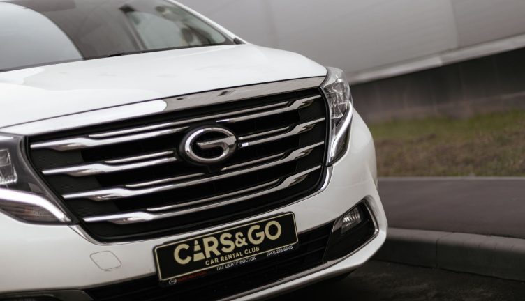 GAC GN8