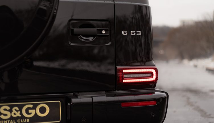 Mercedes-Benz G63 AMG