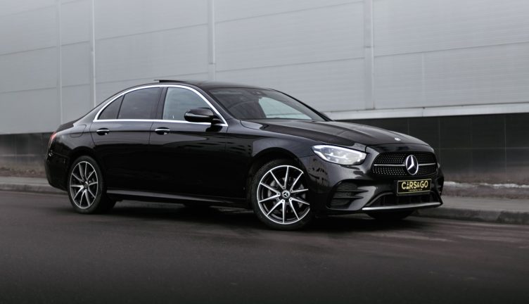 Mercedes-Benz E300d 4matic AMG Mercedes-Benz E300d 4matic AMG