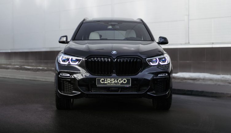BMW X5 xDrive40i BMW X5 xDrive40i