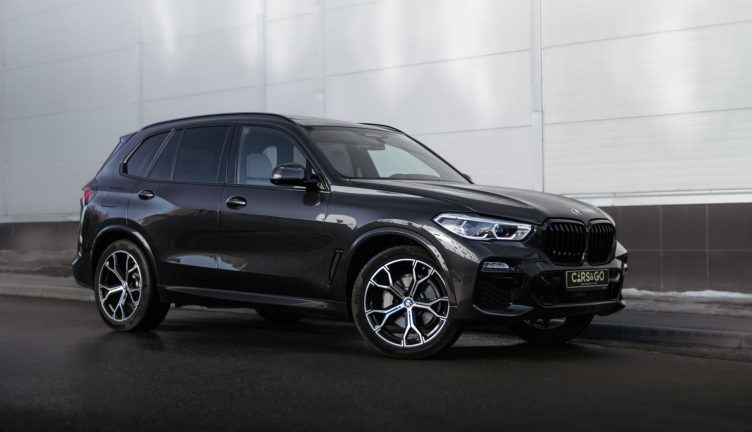 BMW X5 xDrive40i BMW X5 xDrive40i