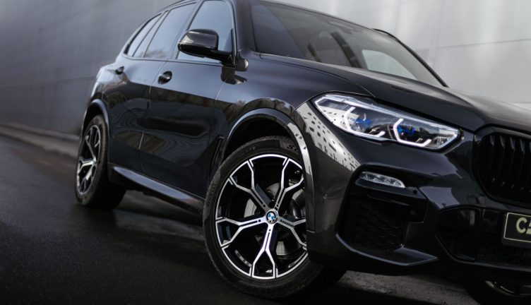 BMW X5 xDrive40i BMW X5 xDrive40i